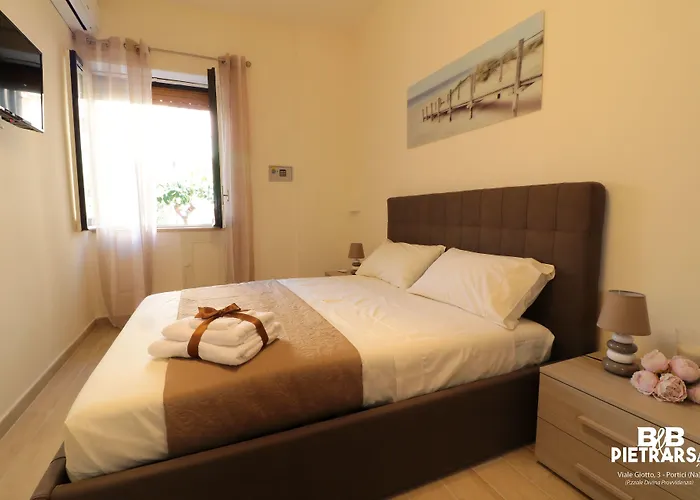 Pietrarsa Bed & Breakfast 4*