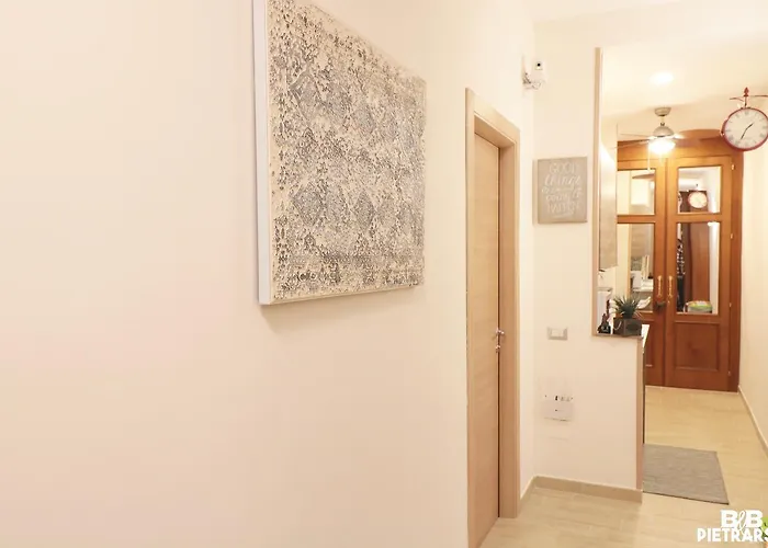 Pietrarsa Bed & Breakfast 4*
