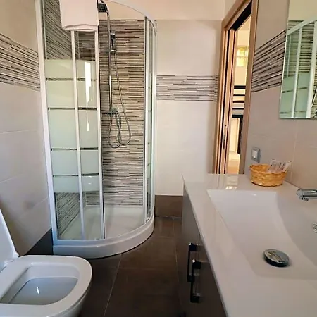 Pietrarsa 4* Портичи